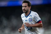 « Tout s’est bien passé » : Everton Ribeiro opéré d’un cancer quelques heures après avoir joué un match au Brésil