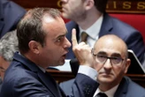 Débordements après la victoire du PSG : 98 % des personnes interpellées sont des hommes, selon Lecornu
