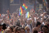 Paris : bal de l’amour, mémorial, fan-zone de l’Eurovision… Un week-end contre l’homophobie à Bastille