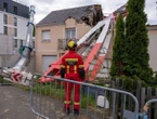 Une grue de 150 tonnes s’effondre sur deux pavillons en Seine-et-Marne, une mère et son bébé indemnes