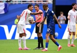 « Toutes ces théories du complot sont infondées » : un ancien arbitre anglais répond aux critiques pendant la Coupe du monde