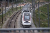 Des TGV avec plus de sept heures de retard sur la ligne Paris-Lyon-Marseille, des voyageurs passent la nuit dans les trains
