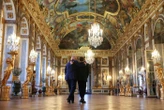 Les images de Donald Trump et Emmanuel Macron qui visitent le château de Versailles