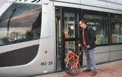 Un ingénieur de l’Oise conçoit un vélo pliant made in France, à peine plus grand qu’une valise