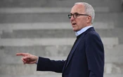 Données personnelles: Frank McCourt investit 100 millions de dollars dans un protocole internet alternatif