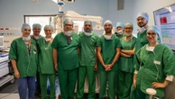 « Il permet des gestes d’une précision incomparable » : la première greffe de cornée assistée par un robot a été réalisée à Reims