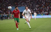 Euro 2021 : Adrien Rabiot tient la corde pour jouer latéral gauche contre la Suisse