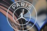 PSG : le club parisien dévoile son quatrième maillot, en collaboration avec la marque Jordan