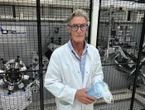 « On se tire une balle dans le pied » : en Charente, un fabricant de masques français démonte ses machines face à la concurrence chinoise