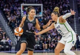 Basket : quand Roger Federer pousse les Françaises des Golden State Valkyries à changer de salle pour leurs playoffs