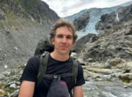 Un journaliste disparu lors d’une randonnée en Norvège retrouvé sain et sauf après avoir survécu six nuits en pleine nature