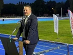 « Je me suis fait bizuter » : un élu belge présente ses excuses après la diffusion d’une photo de lui en slip avec un drapeau nazi