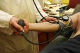 94 patientes, 70 viols, des centaines d’heures de vidéos : comment Arne Bye, médecin de campagne norvégien, a sévi pendant 20 ans