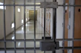 Surpopulation, hygiène, réparations… En Guadeloupe, des mesures d’urgence ordonnées dans une prison aux « conditions indignes »