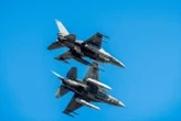 Des chasseurs F-16 lancés dans « des raids aériens complexes » : l’armée française lance son opération « Volfa-25 »