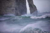 Tempête Amy : un homme de 48 ans meurt noyé au large d’Étretat