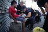 Trois sapeurs-pompiers de l’Eure au secours de la population à Mayotte : « Ils se sont très vite reconstruit un toit »