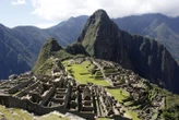 Manifestations, voies ferrées bloquées, 1500 touristes coincés… que se passe-t-il sur le Machu Picchu ?