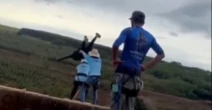 La jeune femme décédée lors d’un saut à l’élastique au Brésil aurait dû être attachée à deux cordes