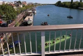 Bus tombé dans la Seine en Essonne : les images impressionnantes de l’accident aux quatre victimes secourues