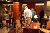 150 000 d’euros de bijoux anciens volés dans un sac : à Paris, l’antiquaire berné par une fausse cliente