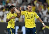 Frappe enroulée en lucarne et célébration torse nu... les images de l’incroyable 949e but de Cristiano Ronaldo