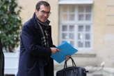 Après le départ de Farandou et avant l’arrivée de Castex, Laurent Trevisiani assure l’intérim à la SNCF