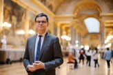 Paris : le Louvre est à « bout de souffle » et fait face à un « mur d’investissements », affirme son président