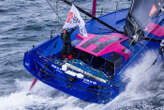 Vendée Globe : beau moment pour Éric Bellion, qui reçoit la visite d’une baleine