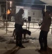 « Il a failli mourir » : un chien de sécurité victime d’un grave coup de chaud près de la tour Eiffel, une plainte déposée