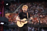Ed Sheeran annonce une tournée surprise et le premier concert sera à Paris