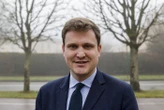 Rétention d’étrangers dangereux : le député Renaissance Charles Rodwell remet sur la table l’allongement à 210 jours