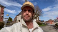 VIDÉO. « Sa maman est née ici » : Philippe Lacheau au secours d’un village qui cherche un généraliste