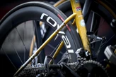 Paris : une course de vélos connectés pour Octobre Rose récoltera des fonds pour la Ligue contre le Cancer