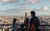 Tourisme : la France attend 50 millions de visiteurs étrangers cet été