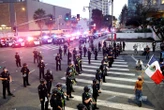 Los Angeles sous couvre-feu après les violences, Trump estime que la ville est envahie « d’ennemis étrangers »