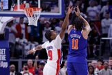 NBA : la vidéo du superbe panier au buzzer de Jalen Brunson après un match de folie pour qualifier les Knicks