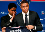 « Le PSG veut échapper aux règlements du football » : le clan Mbappé saisit la FFF et relance le conflit qui l’oppose au club parisien