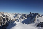 Mont-Blanc : un jeune speed-rider se tue sur l’Aiguille du Midi