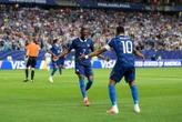 France-Irak (3-0) : sérieux dans un drôle de match, les Bleus se mettent au sec entre les orages