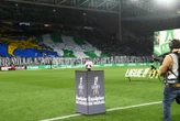 Saint-Étienne - Lyon : les supporters des Verts chambrent les Lyonnais après leur élimination à Manchester