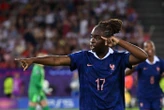 France-Angleterre (2-1) : en feu, Baltimore et Cascarino portent les Bleues vers un superbe succès à l’Euro