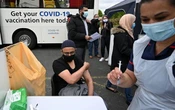 Covid-19 : non, la part croissante de vaccinés parmi les cas infectés ne remet pas en cause l’efficacité du vaccin