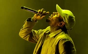 Poursuivi au Royaume-Uni pour coups et blessures volontaires, le chanteur Chris Brown libéré sous caution