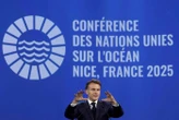 Emmanuel Macron juge que « remettre en cause » la priorité donnée au climat est une « énorme erreur »