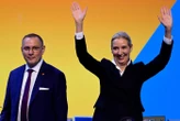 « Nous sommes le nouveau parti populaire en Allemagne » : les dirigeants de l’AfD réélus malgré 30 000 manifestants dans les rues
