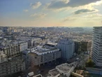 Paris : ils sautent en parachutes depuis le 32e étage de l’hôtel Pullman