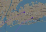 « Fais attention, lâche l’iPad » : un pilote de ligne rappelé à l’ordre alors qu’il volait près de l’Air Force One de Donald Trump