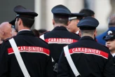 Confondu avec un criminel recherché pendant ses vacances en Italie, un touriste roumain passe près d’un mois en prison