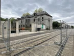 Un bâtiment menace de s’effondrer près du chantier de la future fac d’Orléans : la circulation et le tramway interrompus